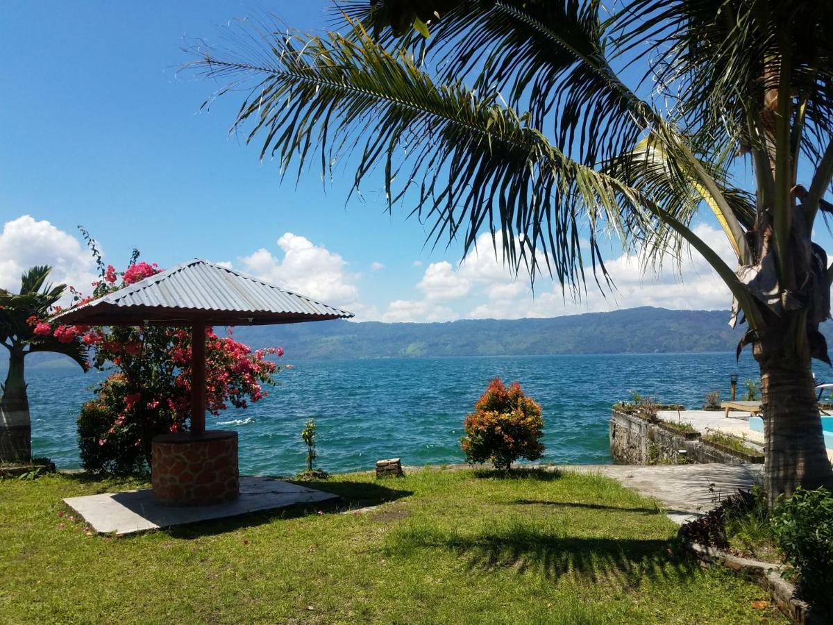 Hotel Sumber Pulo Mas Ambarita Bagian luar foto